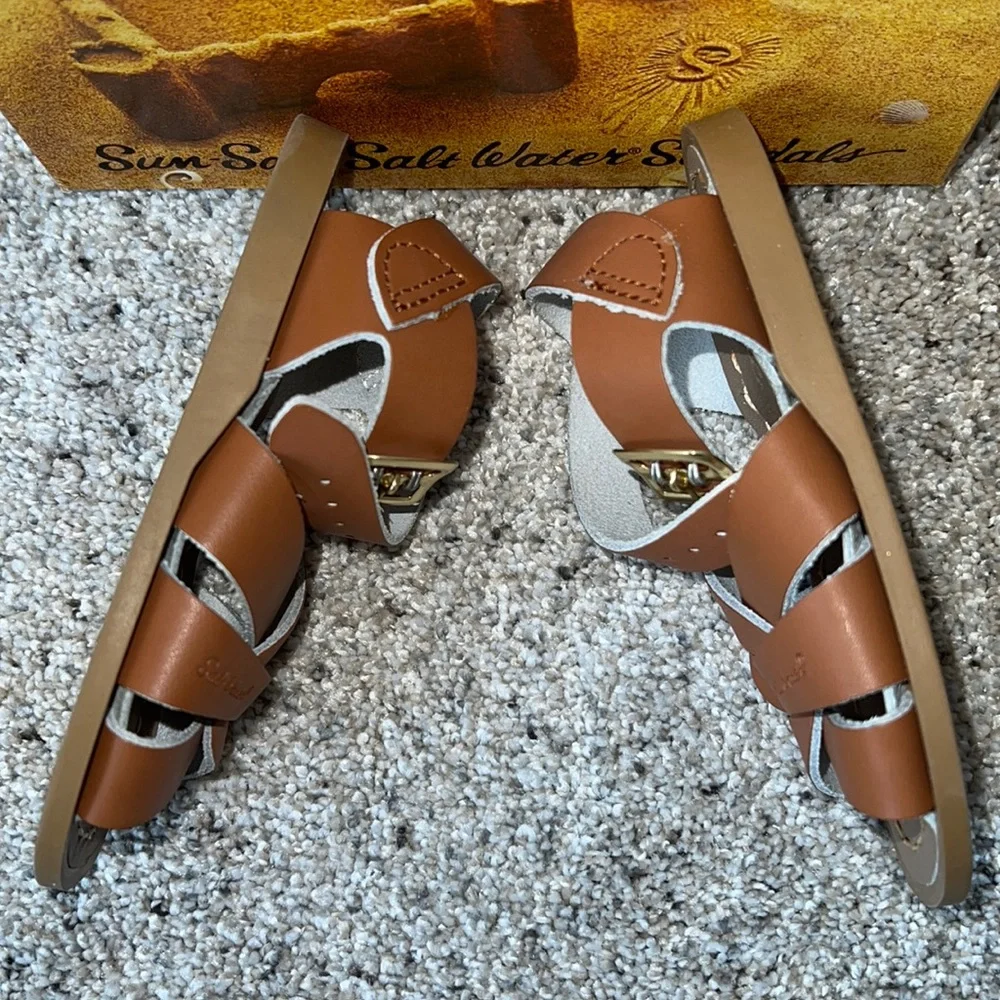 AUTH NIB Salt Water the Original Sandal Toddler Little Kids TAN